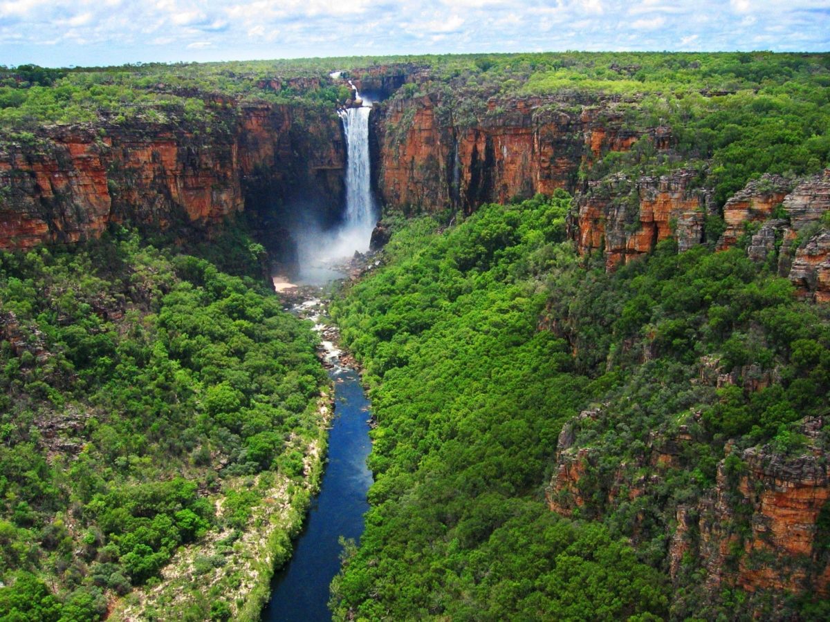 Top 10 Tourist Destinations you have to see in Australia!
